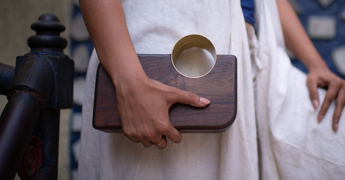 CONTACT US – Dotto : Objects of Curiosity